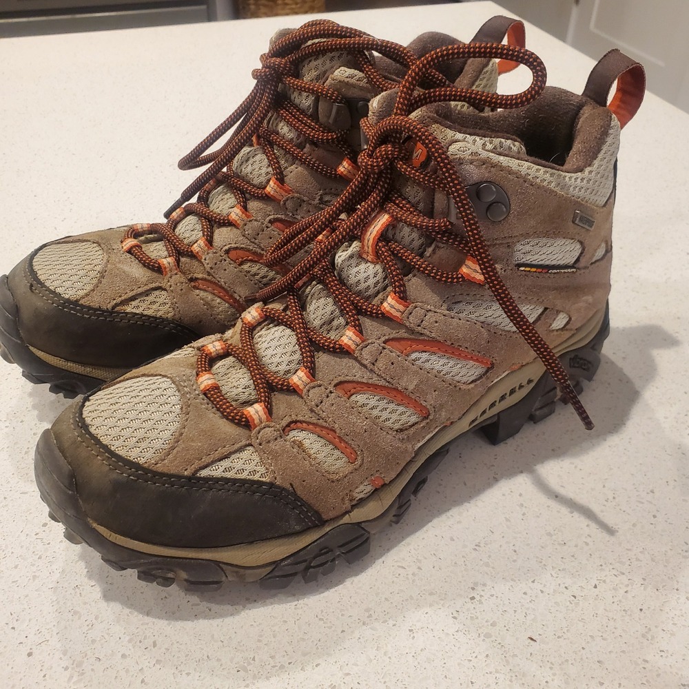 Merrell Moab Mid Waterproof Hiking Boots Womens 9 Brown Suede Vibram J88746